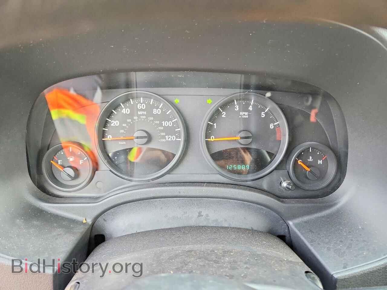 2011 JEEP COMPASS - VIN: 1J4NF1FB9BD134949 - Photo 9
