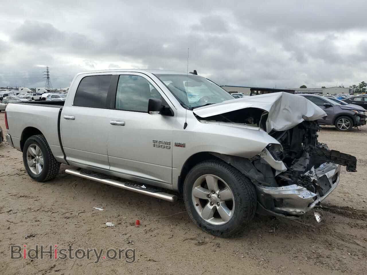 2017 RAM 1500 - VIN: 3C6RR6LT4HG716937 - Фото 4