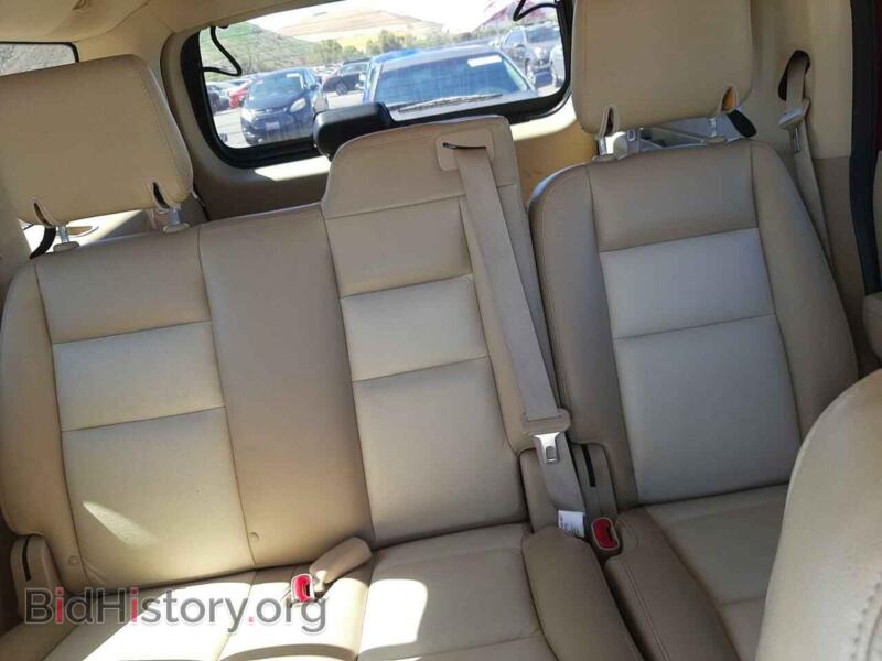 2006 Ford EXPLORER (VIN 1FMEU64E76UA91736) — photo 10 of 13