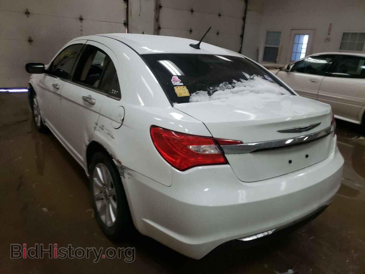 2014 CHRYSLER 200 - VIN: 1C3CCBCGXEN185701 - Фото 3