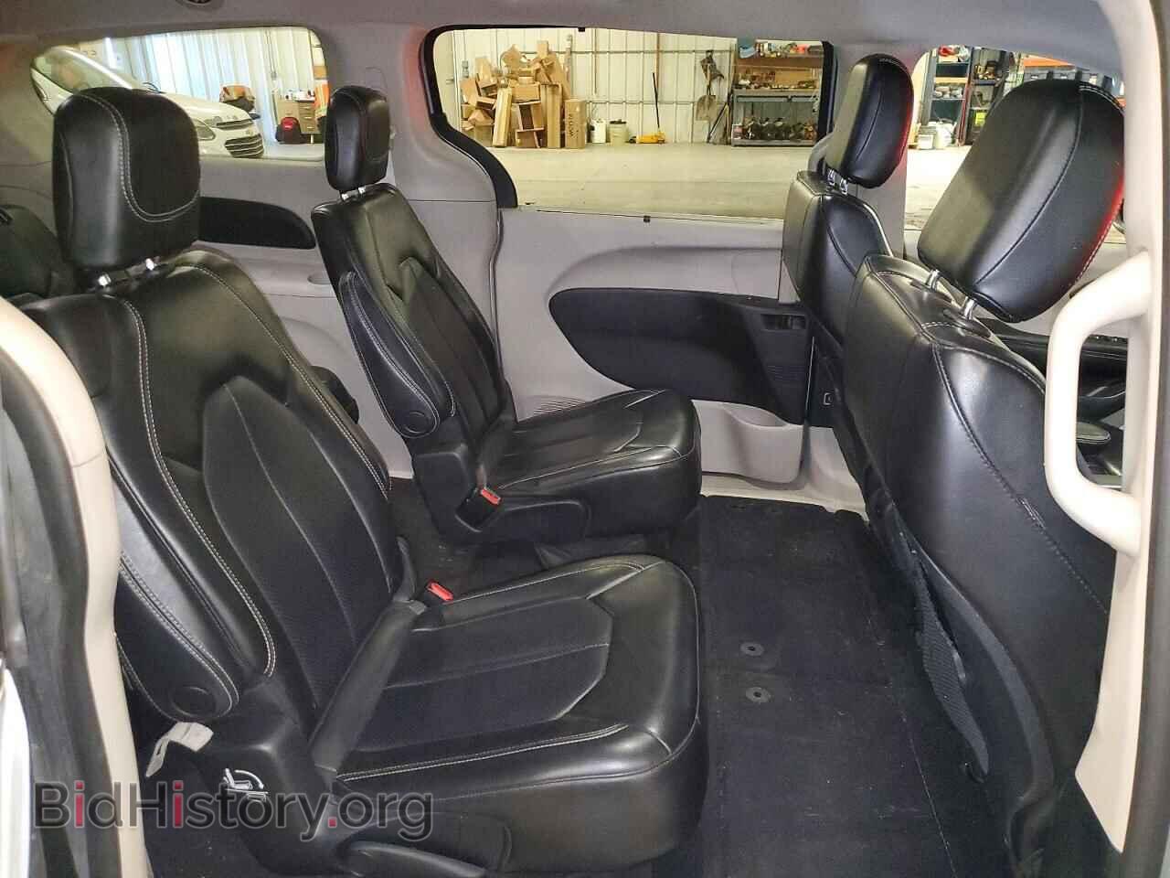 2020 CHRYSLER MINIVAN - VIN: 2C4RC1DGXLR172235 - Photo 11