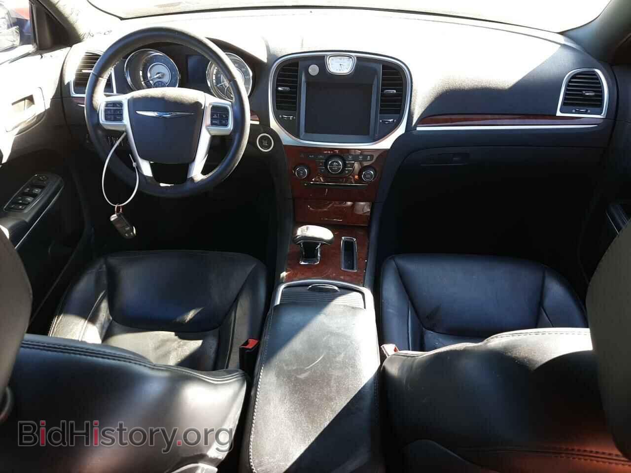 2013 CHRYSLER 300 - VIN: 2C3CCAAG9DH606912 - Фото 8