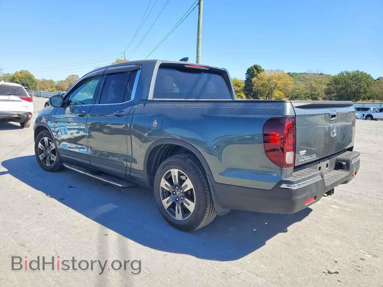 2017 HONDA RIDGELINE - VIN: 5FPYK2F65HB011066 - Photo 2