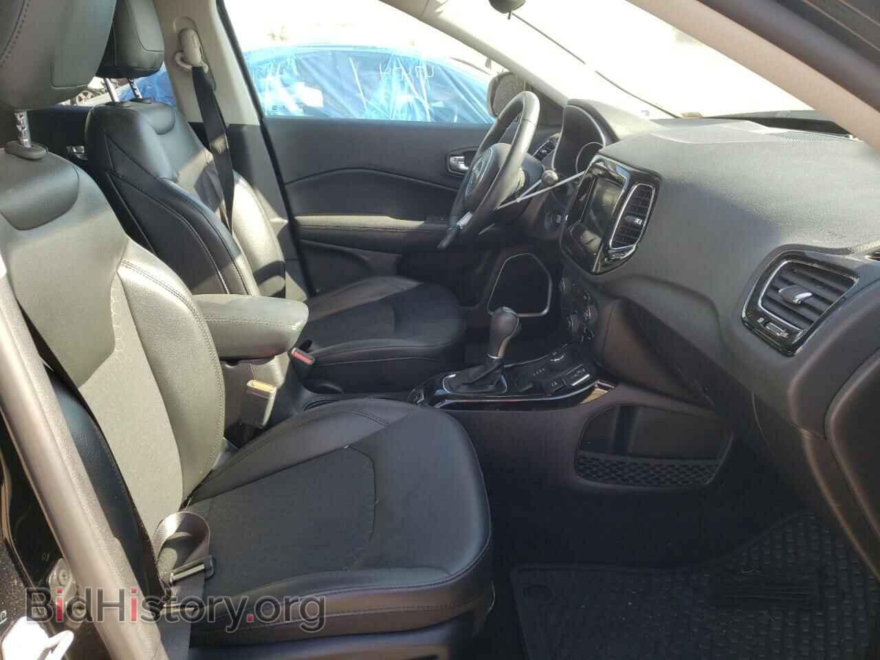 2019 JEEP COMPASS - VIN: 3C4NJDBB8KT724159 - Фото 5
