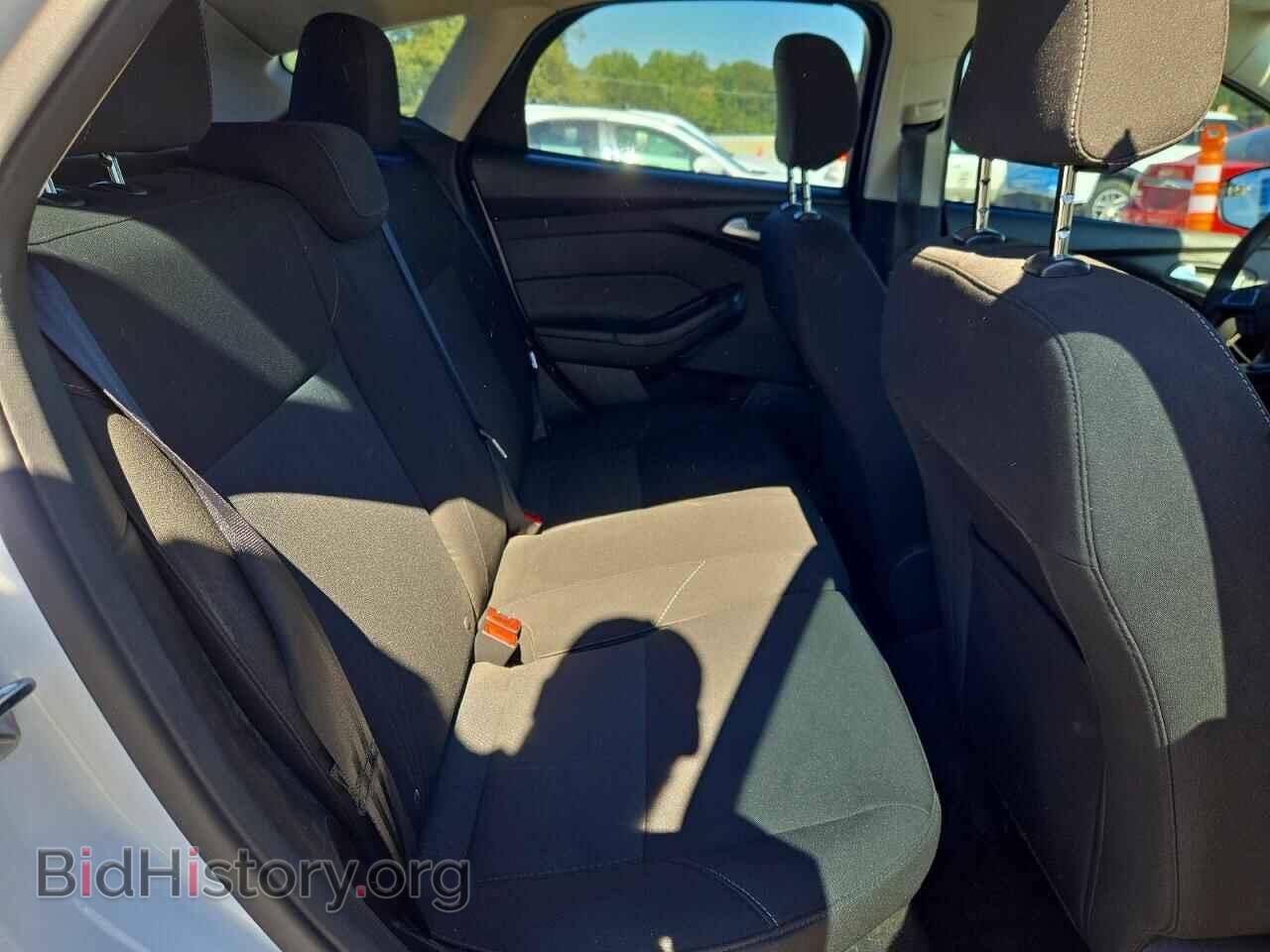 2018 FORD FOCUS - VIN: 1FADP3K2XJL220037 - Photo 10