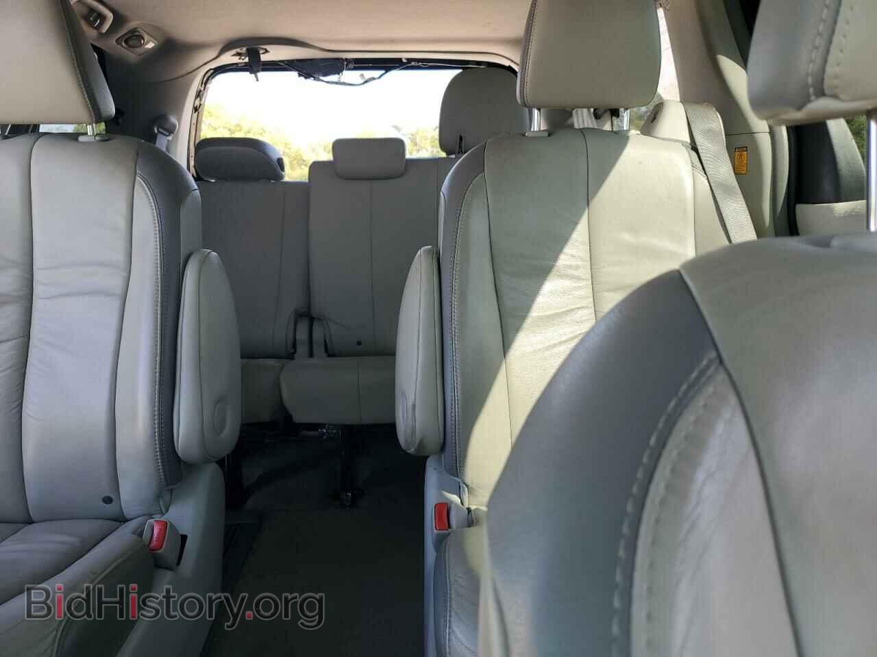 2011 TOYOTA All Models - VIN: 5TDDK3DC7BS022952 - Фото 10
