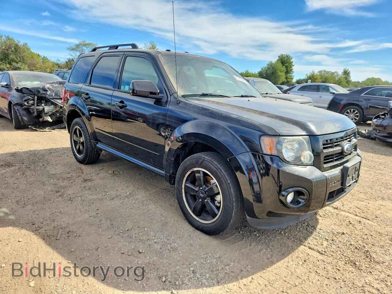 2010 FORD ESCAPE - VIN: 1FMCU0DG7AKD05814 - Photo 4