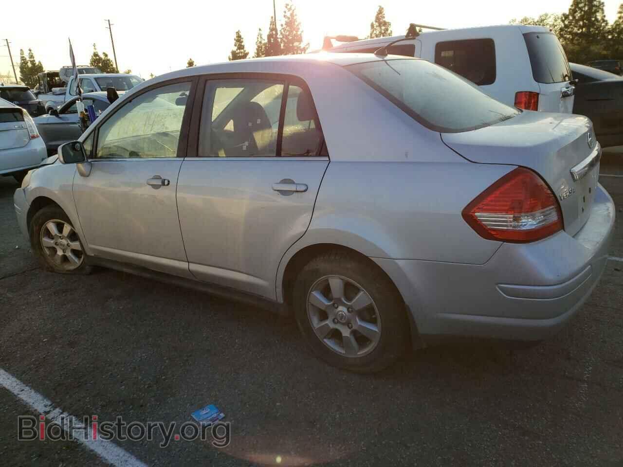 2008 NISSAN VERSA - VIN: 3N1BC11E48L370773 - Фото 2