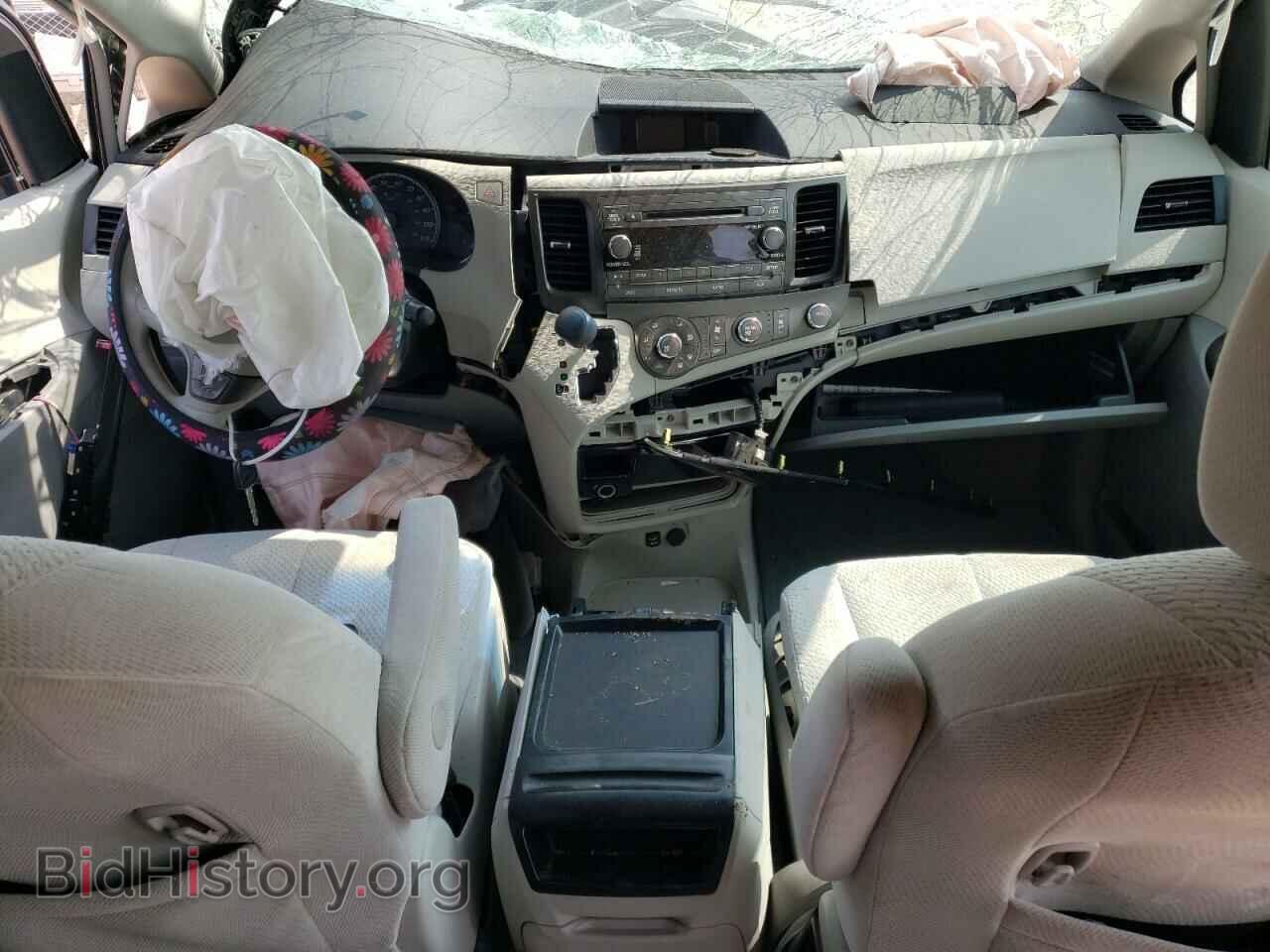 2011 TOYOTA All Models - VIN: 5TDJK3DC0BS006336 - Фото 8