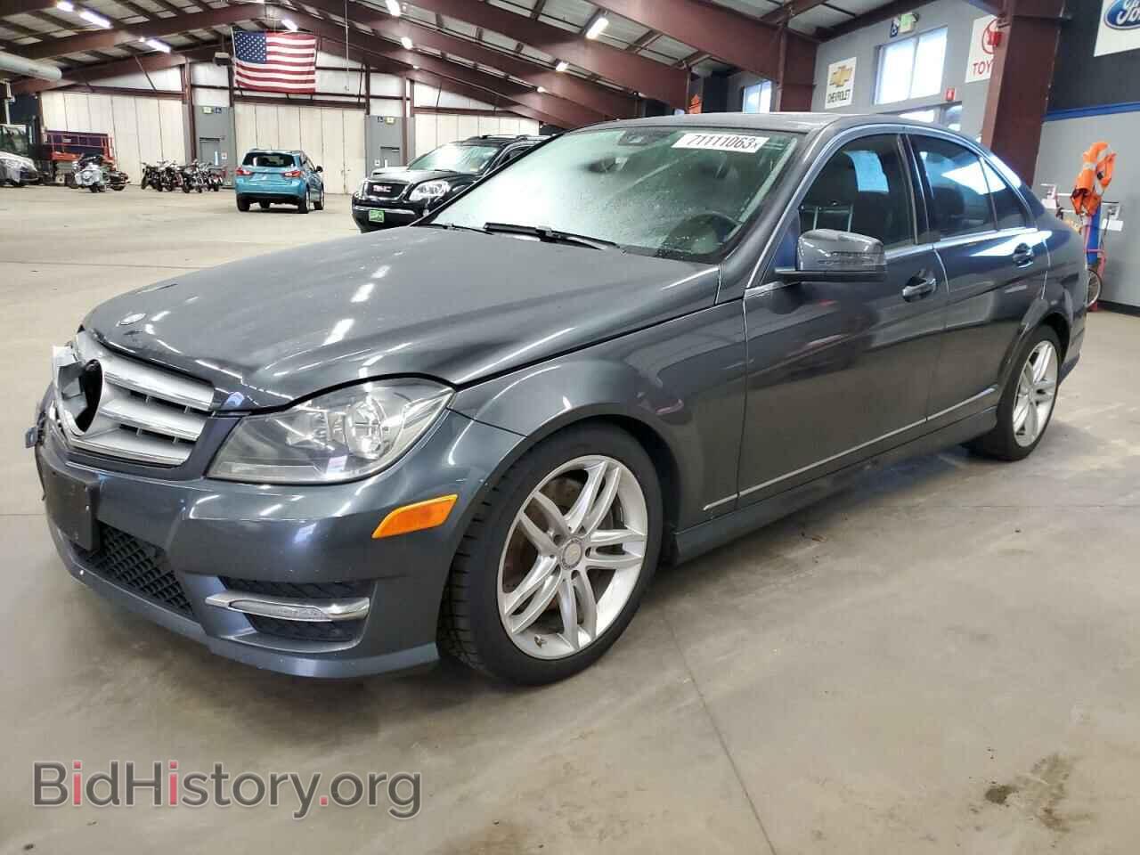 Photo WDDGF8ABXDR282229 - MERCEDES-BENZ C-CLASS 2013