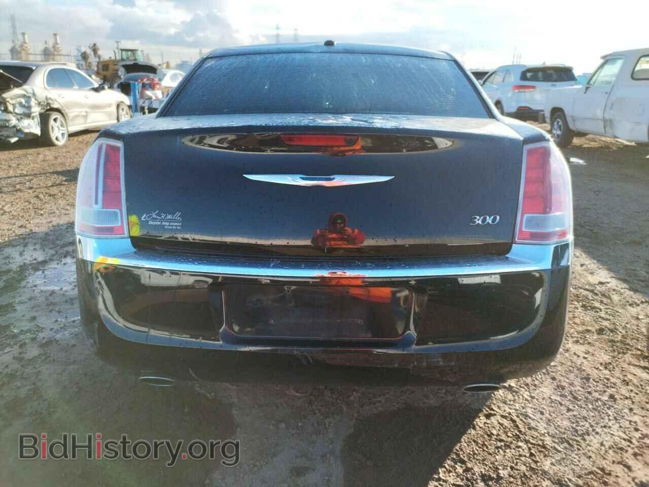 2014 CHRYSLER 300 - VIN: 2C3CCAAG1EH373934 - Фото 6