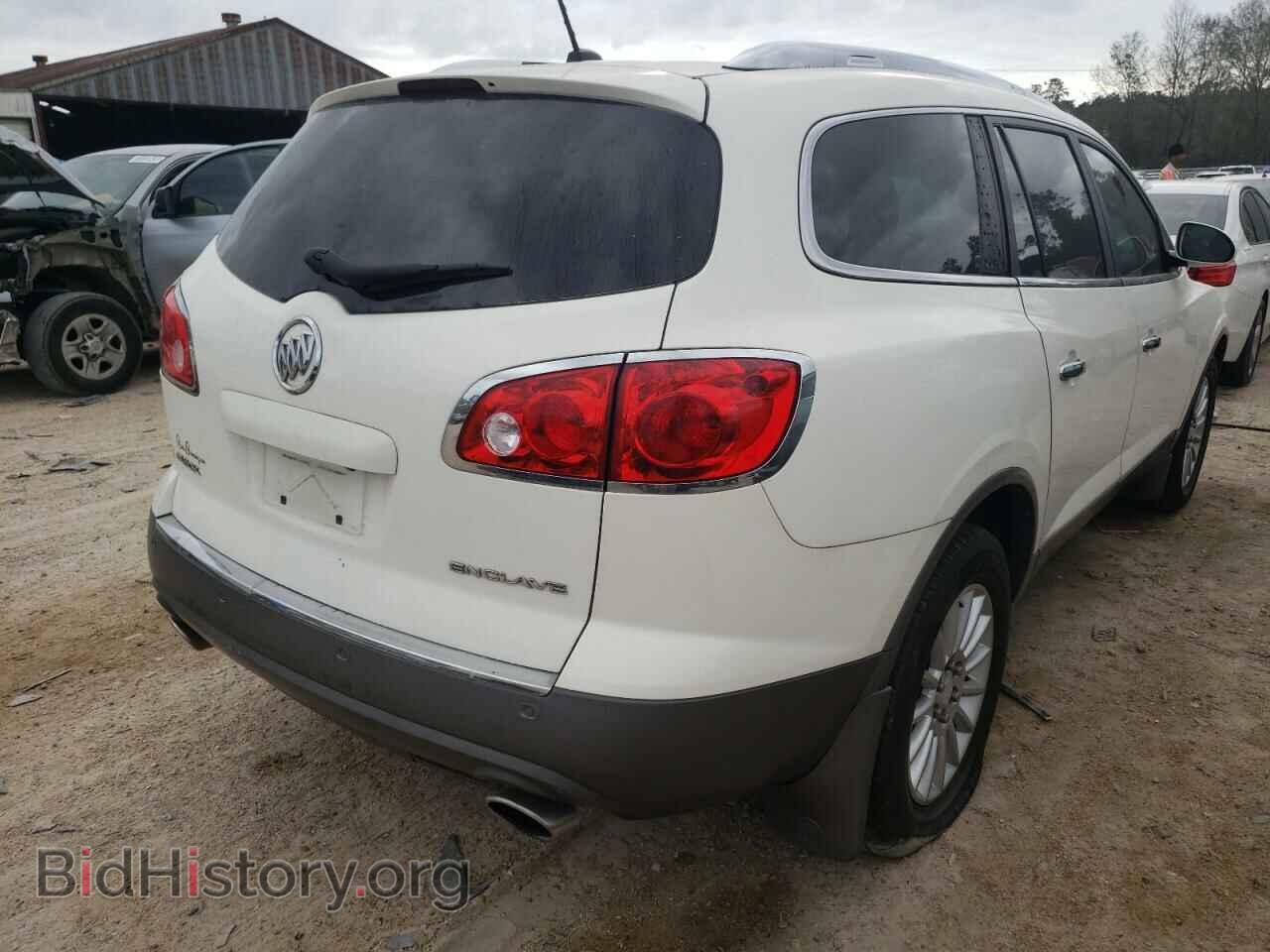 2011 BUICK ENCLAVE - VIN: 5GAKRAED5BJ192059 - Фото 4