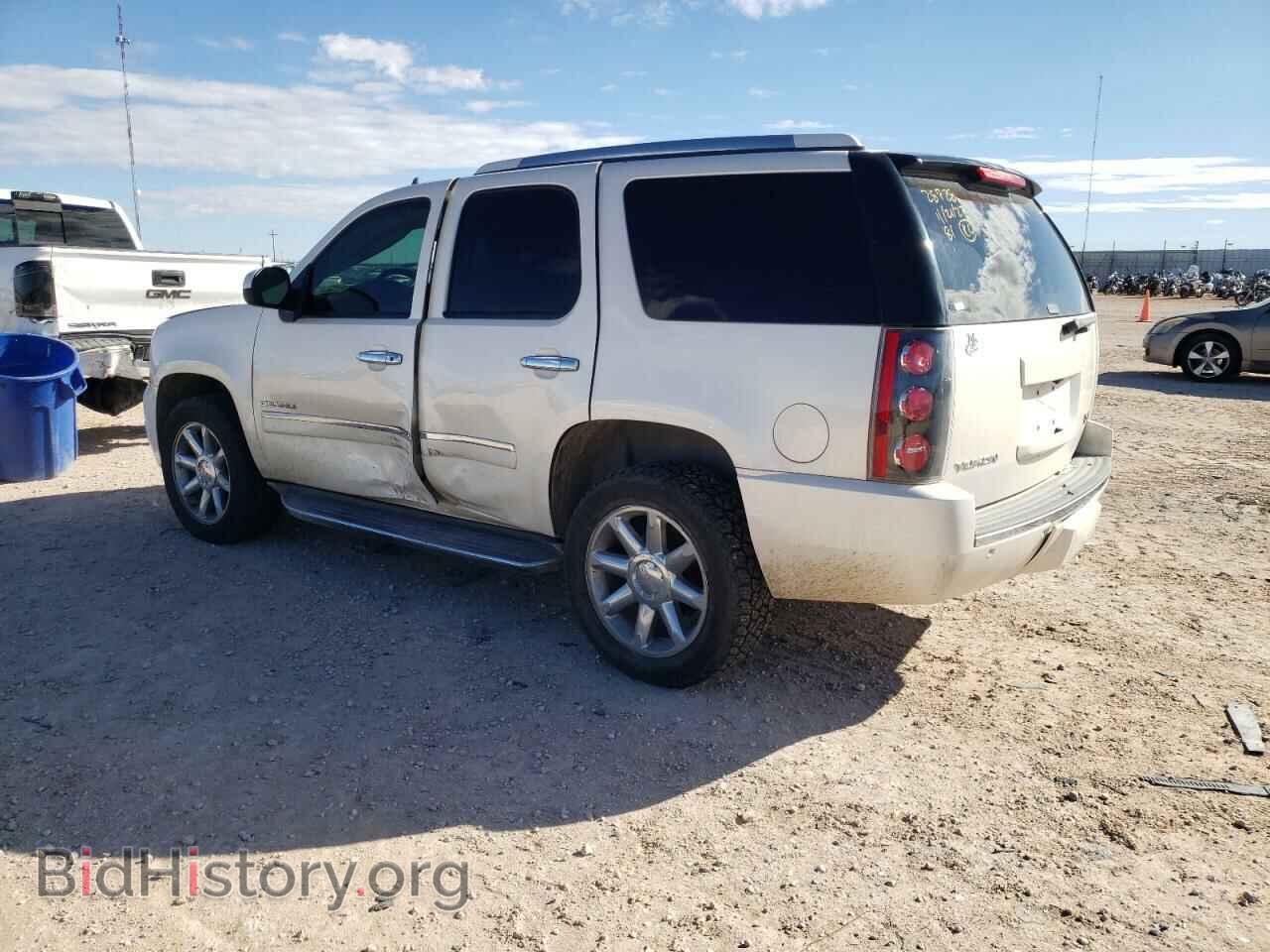 2013 GMC YUKON - VIN: 1GKS1EEF6DR341909 - Фото 2