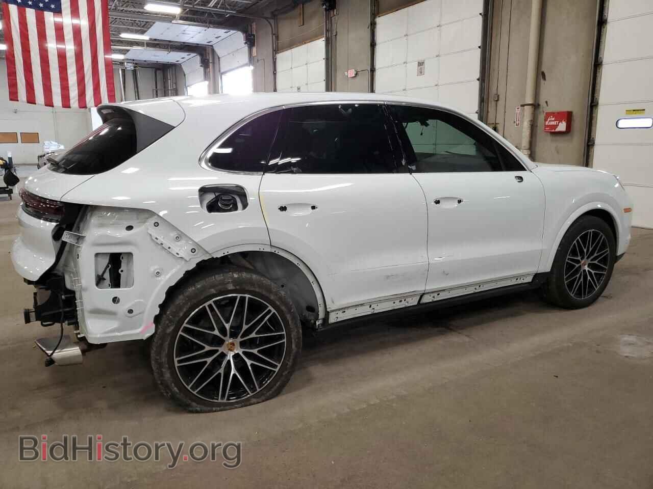 2024 PORSCHE CAYENNE - VIN: WP1AA2AY8RDA00351 - Photo 3