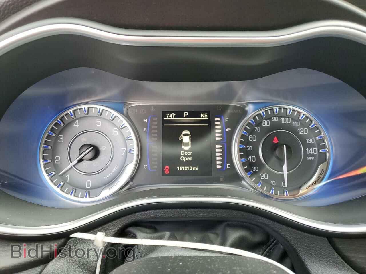2015 CHRYSLER 200 - VIN: 1C3CCCAB3FN725131 - Фото 9