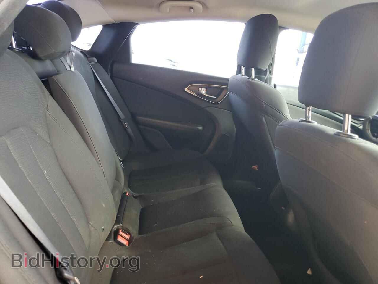 2015 CHRYSLER 200 - VIN: 1C3CCCAB0FN741836 - Фото 10