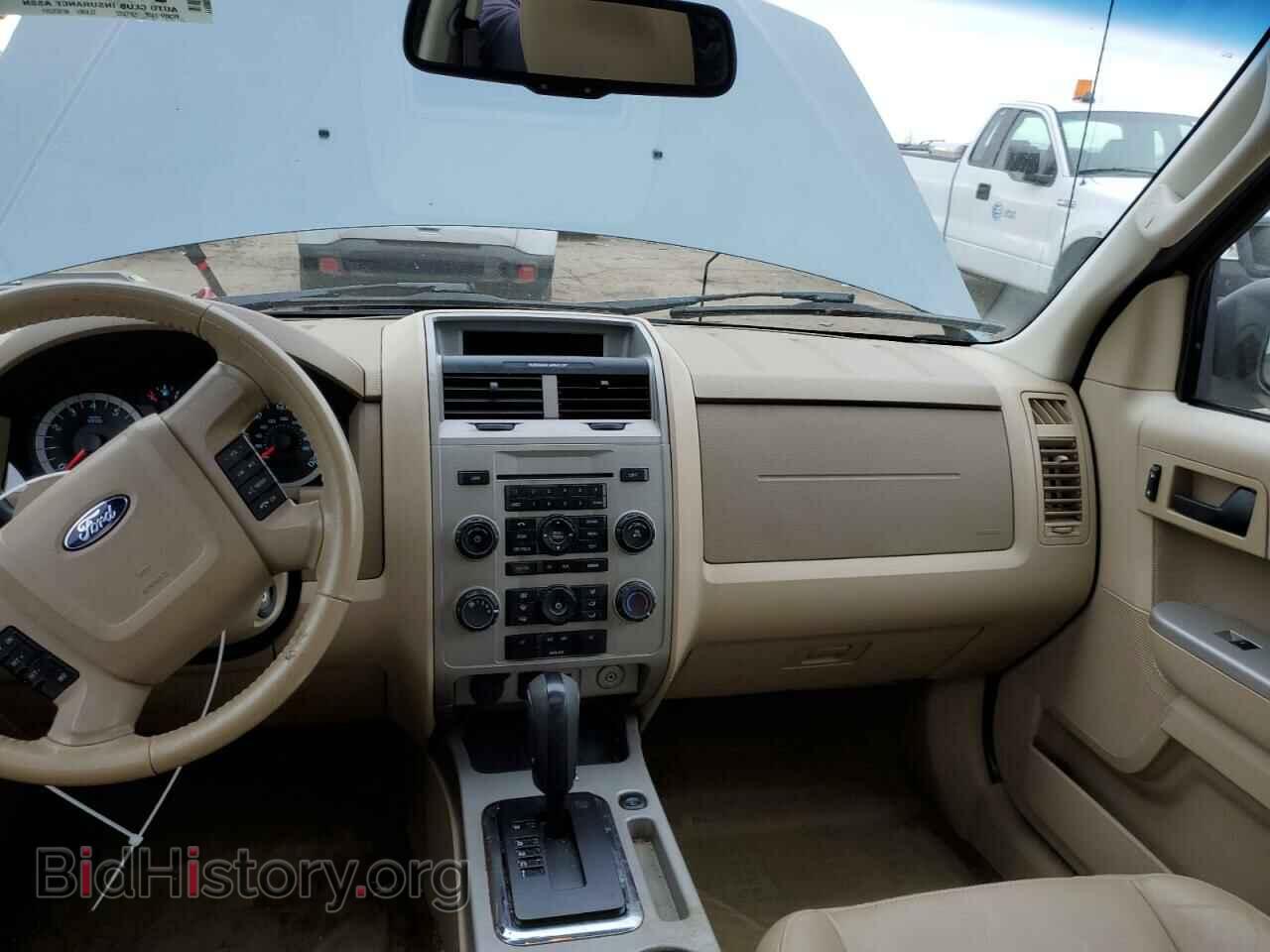 2011 FORD ESCAPE - VIN: 1FMCU9D72BKB45170 - Фото 8