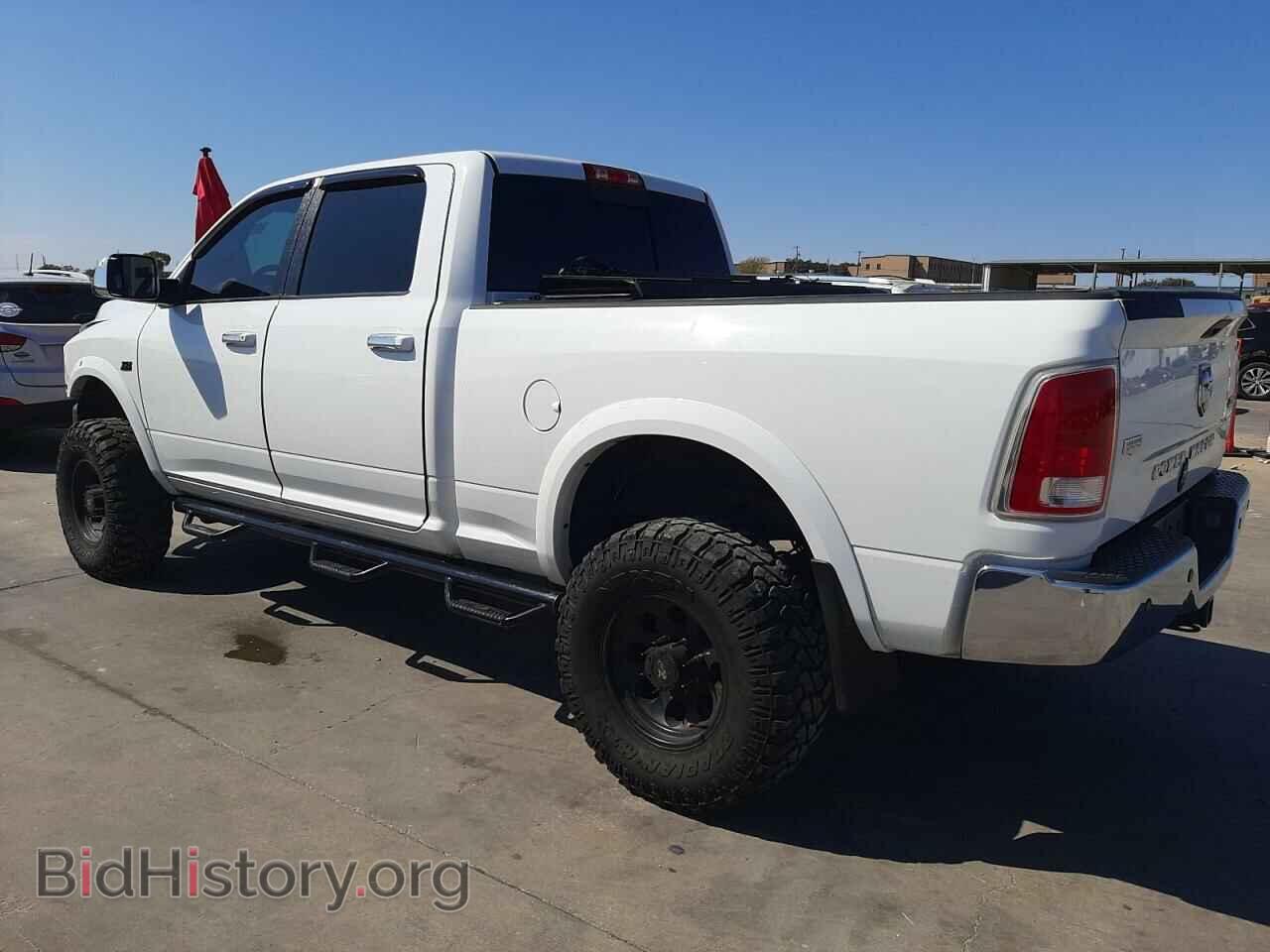 2014 RAM 2500 - VIN: 3C6TR5FJ4EG263876 - Фото 2