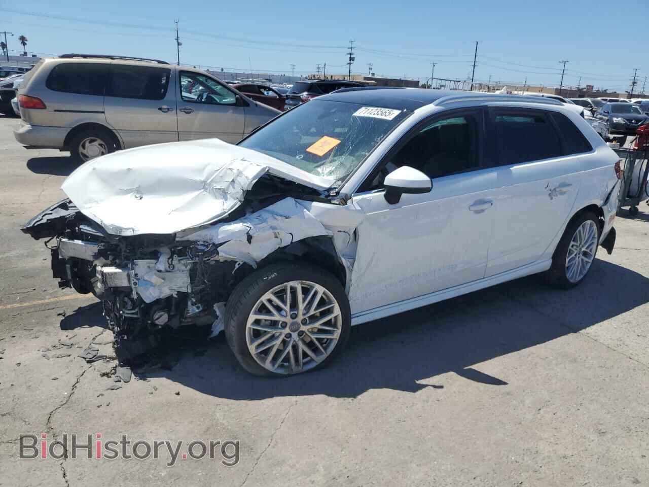 Photo WAUSPBFF5JA056214 - AUDI A3 2018