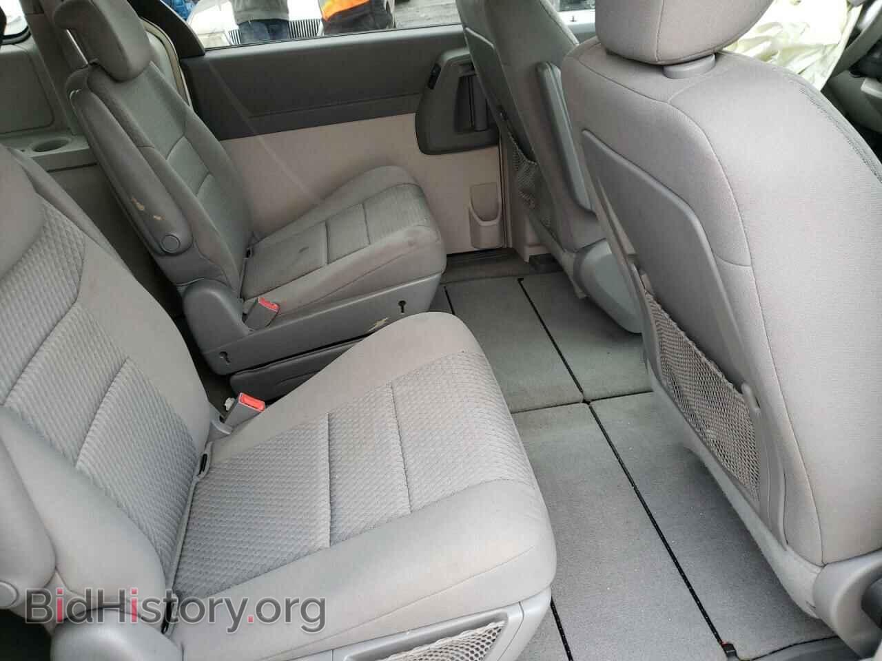 2009 CHRYSLER MINIVAN - VIN: 2A8HR44E19R574625 - Photo 6