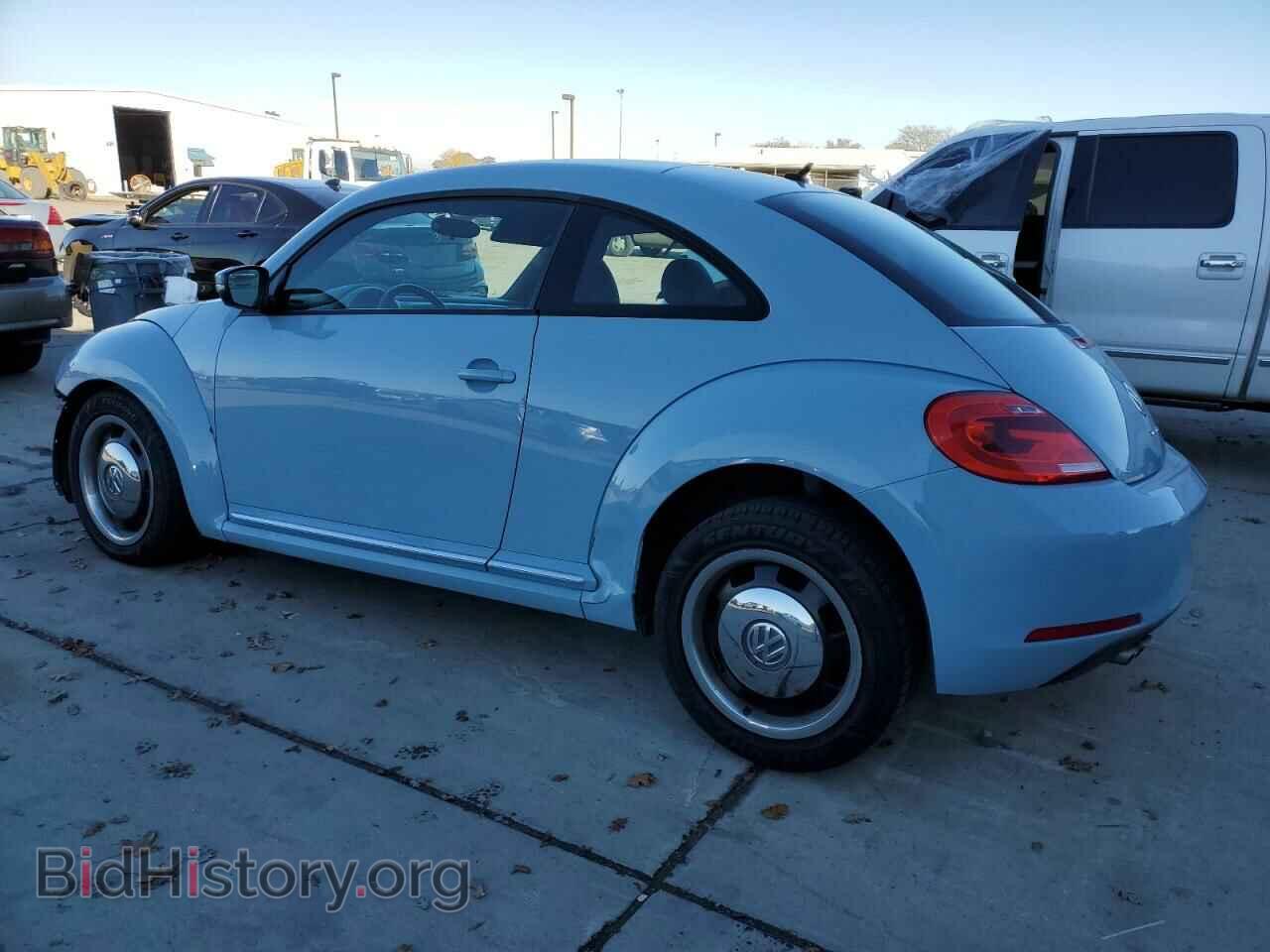 2012 VOLKSWAGEN BEETLE - VIN: 3VWJP7AT0CM628401 - Фото 2