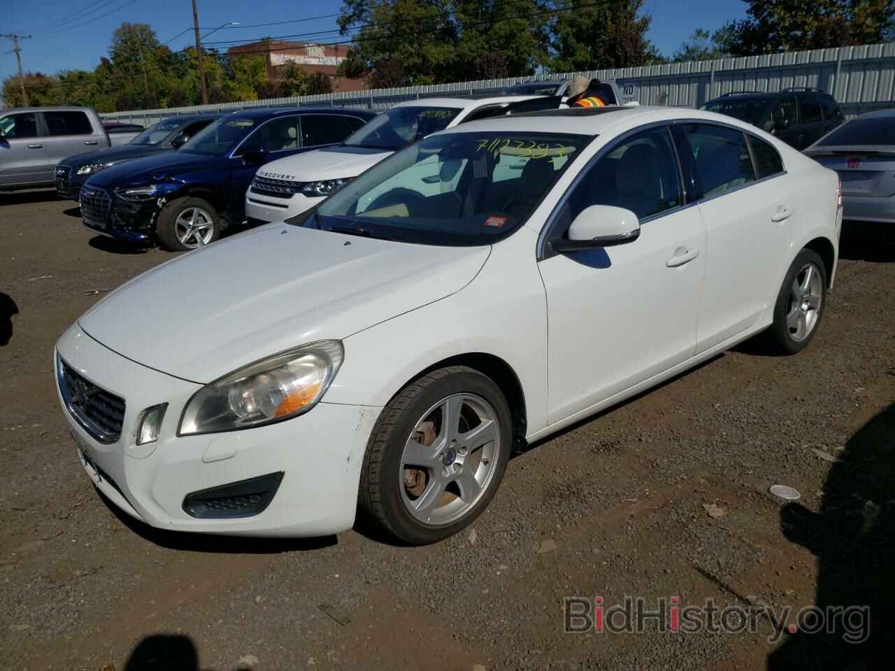 Photo YV1612FH2D1215518 - VOLVO S60 2013