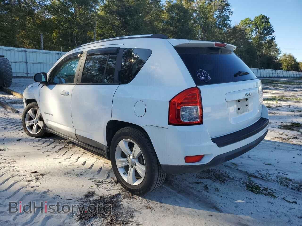 2011 JEEP COMPASS - VIN: 1J4NT1FA7BD139812 - Photo 3