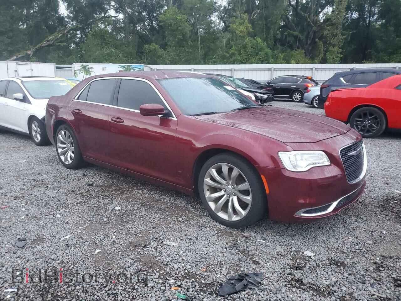 2019 CHRYSLER 300 - VIN: 2C3CCAAG3KH693994 - Фото 4