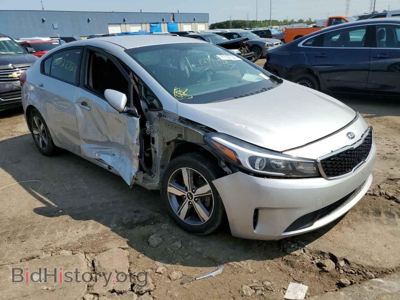 2018 KIA FORTE - VIN: 3KPFL4A73JE177302 - Фото 4