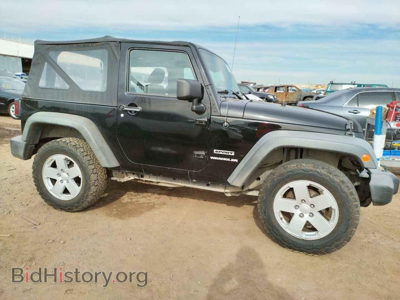 2011 JEEP WRANGLER - VIN: 1J4AA2D16BL541095 - Фото 4
