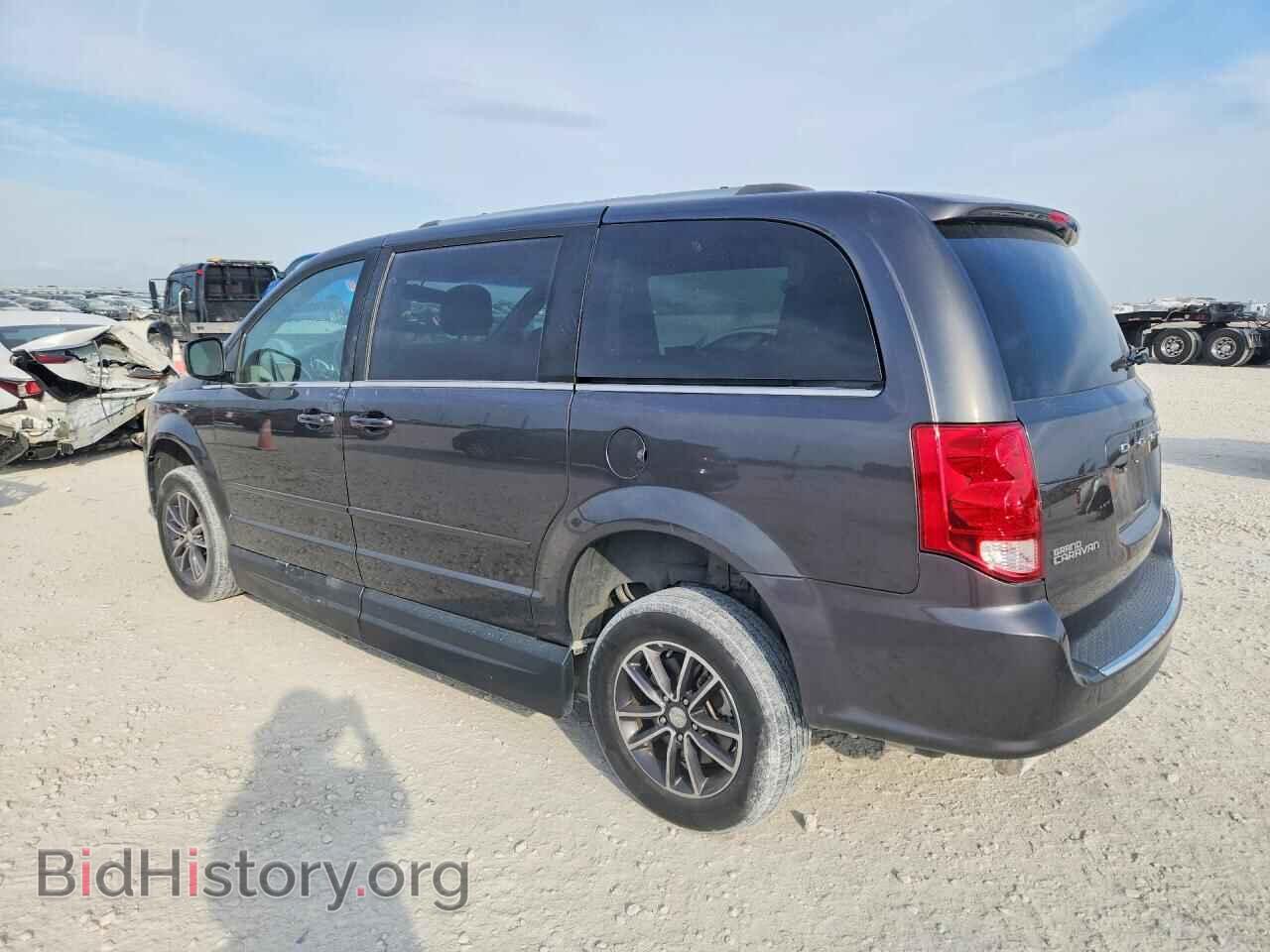 2017 DODGE CARAVAN - VIN: 2C4RDGCG4HR692696 - Photo 2