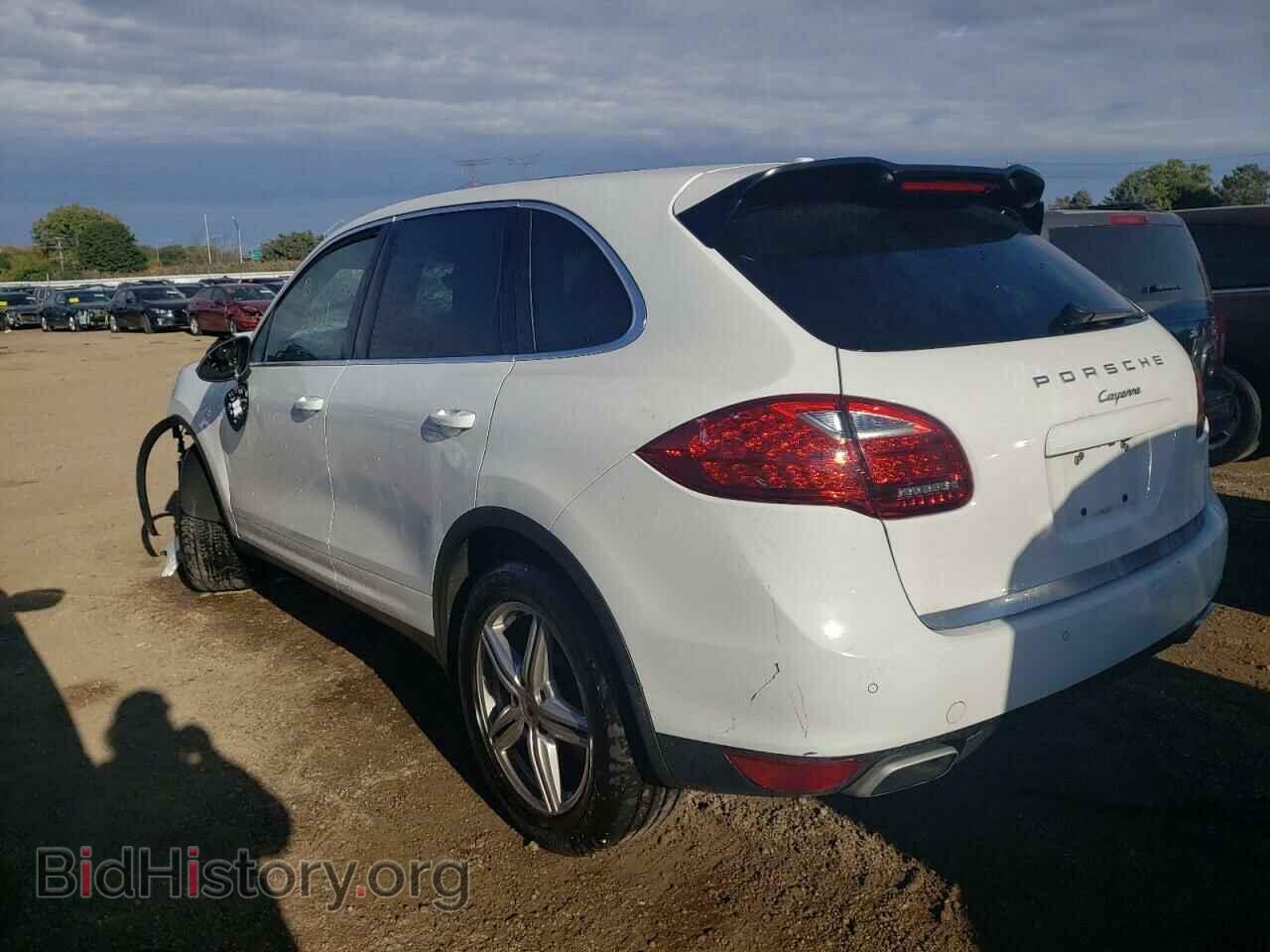 2014 PORSCHE CAYENNE - VIN: WP1AA2A26ELA04281 - Фото 2
