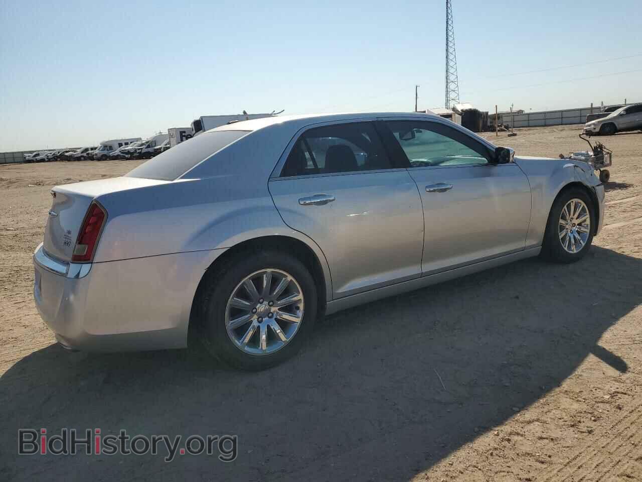 2012 CHRYSLER 300 - VIN: 2C3CCACG5CH266024 - Фото 3