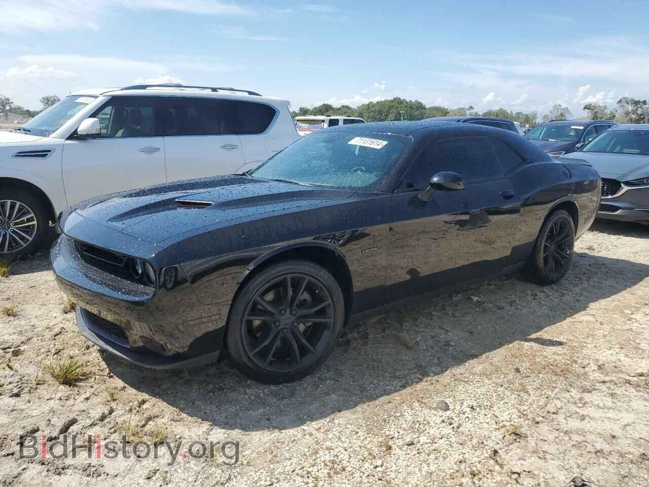 Фотография 2C3CDZBT1JH310060 - DODGE CHALLENGER 2018