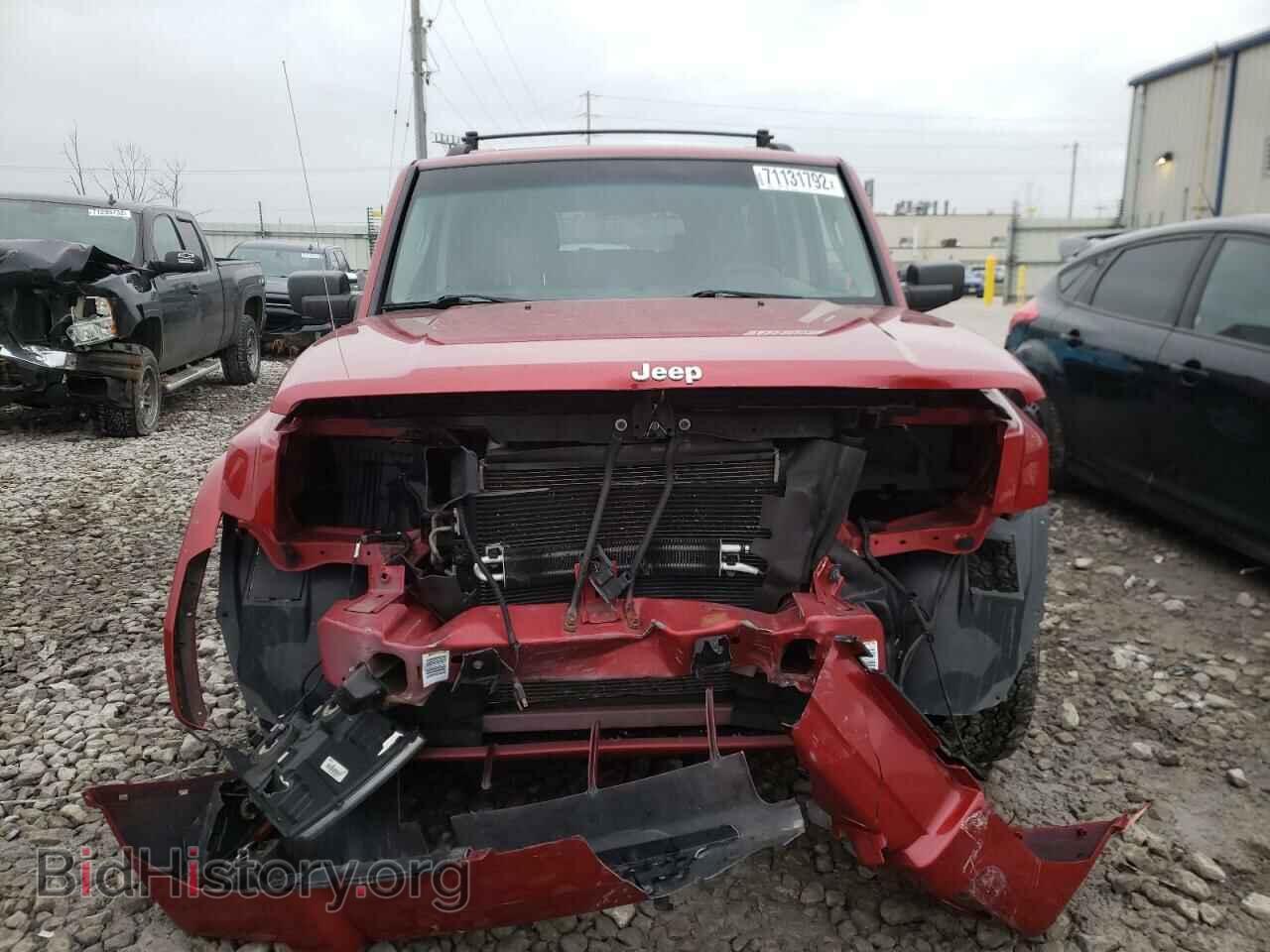 2010 JEEP COMMANDER - VIN: 1J4RG4GK5AC106911 - Photo 5