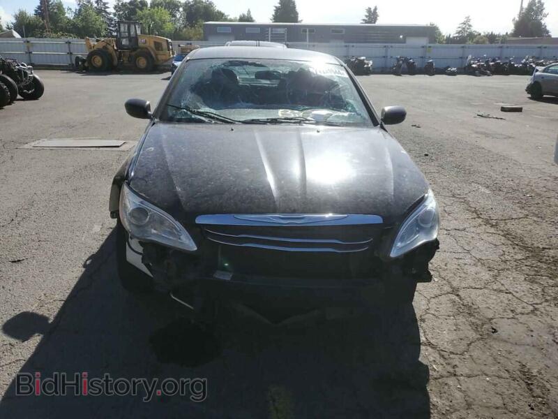 2013 Chrysler 200 (VIN 1C3CCBAB9DN734584) — фото 5 из 12