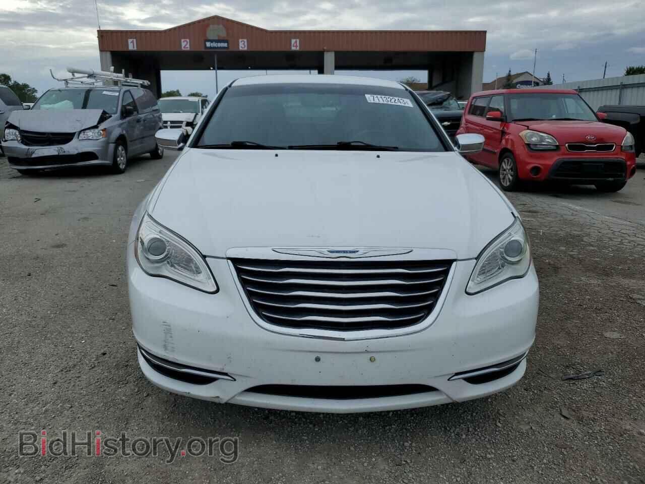 2013 CHRYSLER 200 - VIN: 1C3CCBCGXDN528778 - Фото 5