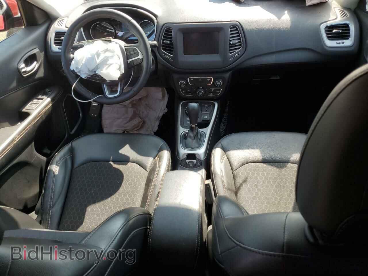2019 JEEP COMPASS - VIN: 3C4NJDBBXKT628064 - Фото 8