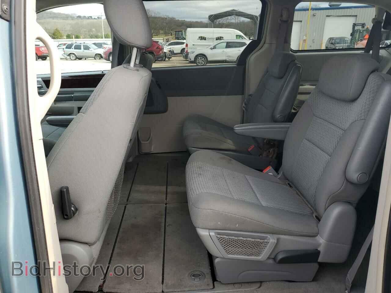 2010 CHRYSLER MINIVAN - VIN: 2A4RR5D1XAR266110 - Фото 11