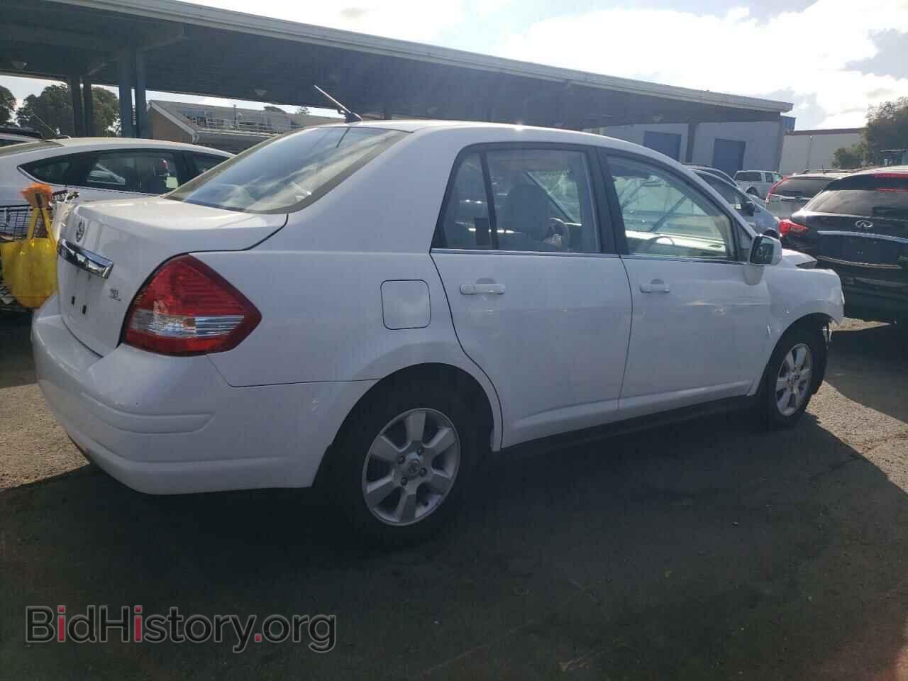 2008 NISSAN VERSA - VIN: 3N1BC11E28L359366 - Фото 3