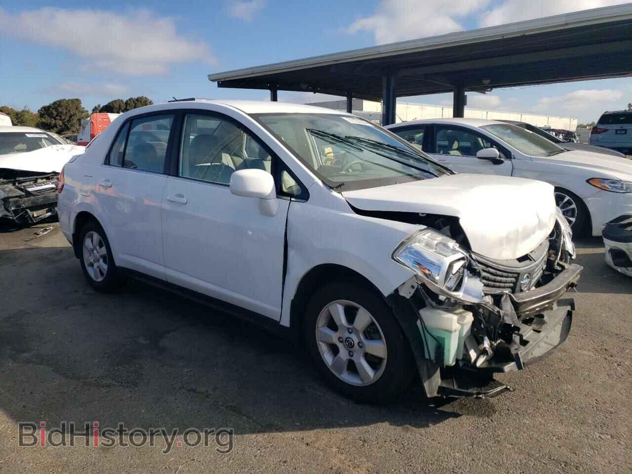 2008 NISSAN VERSA - VIN: 3N1BC11E28L359366 - Фото 4