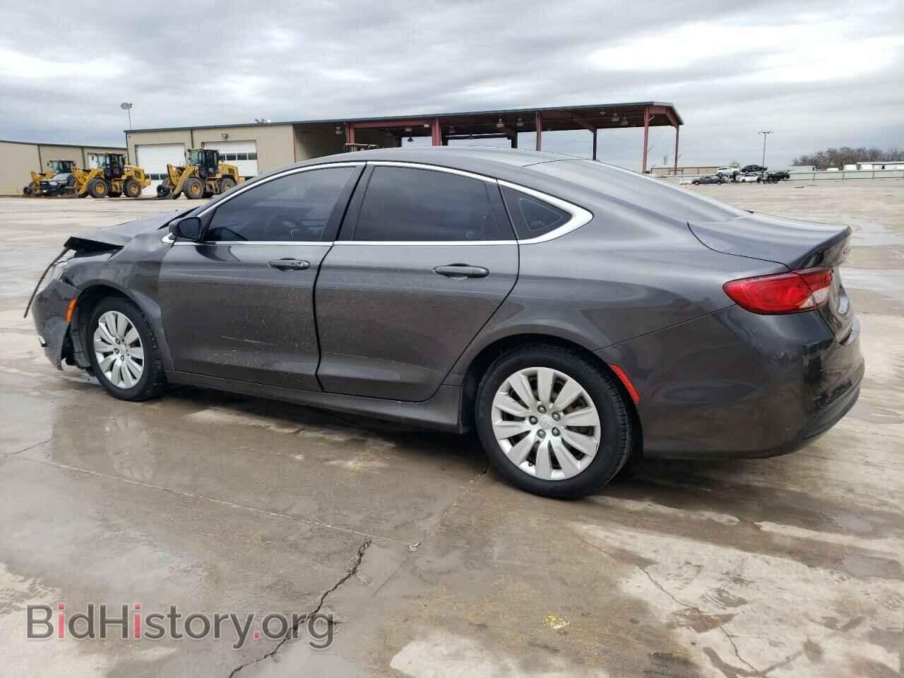 2015 CHRYSLER 200 - VIN: 1C3CCCFB1FN592569 - Фото 2