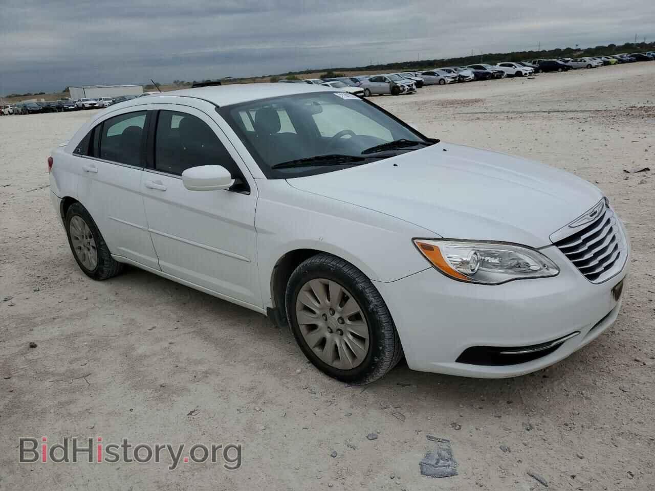 2012 CHRYSLER 200 - VIN: 1C3CCBAG8CN316754 - Фото 4