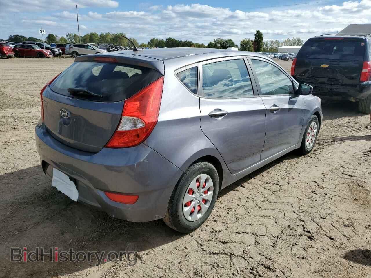 2017 HYUNDAI ACCENT - VIN: KMHCT5AE4HU306579 - Фото 3