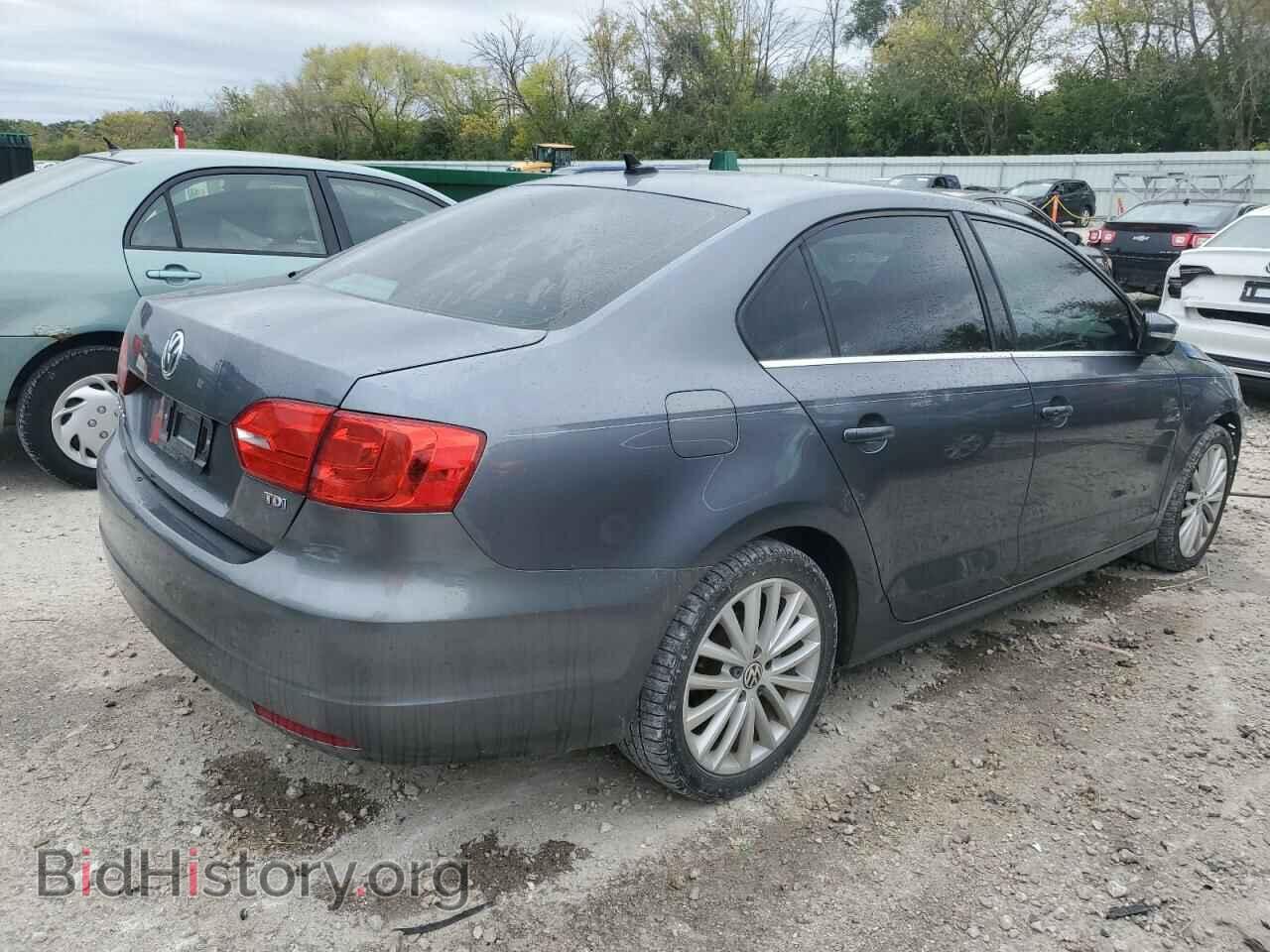 2014 VOLKSWAGEN JETTA - VIN: 3VWLL7AJ2EM323357 - Фото 3