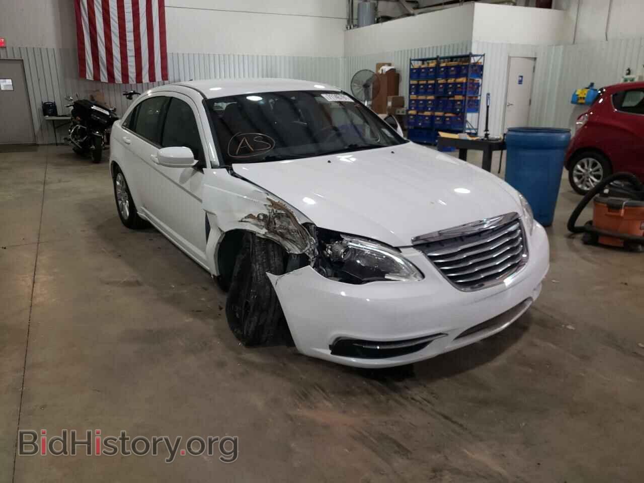 Фотография 1C3CCBAB2DN641924 - CHRYSLER 200 2013