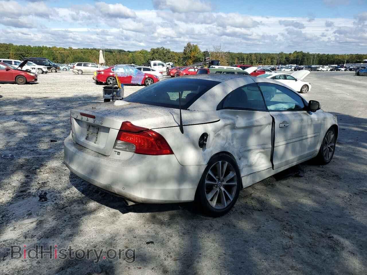 2013 VOLVO C70 - VIN: YV1672MC2DJ140728 - Фото 3