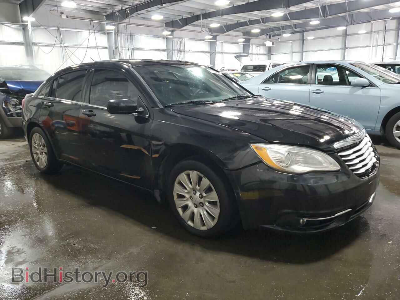 2013 CHRYSLER 200 - VIN: 1C3CCBAB3DN641947 - Фото 4