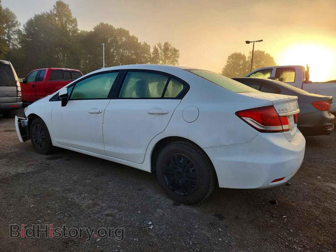 2013 HONDA CIVIC - VIN: 2HGFB2F58DH568857 - Фото 2