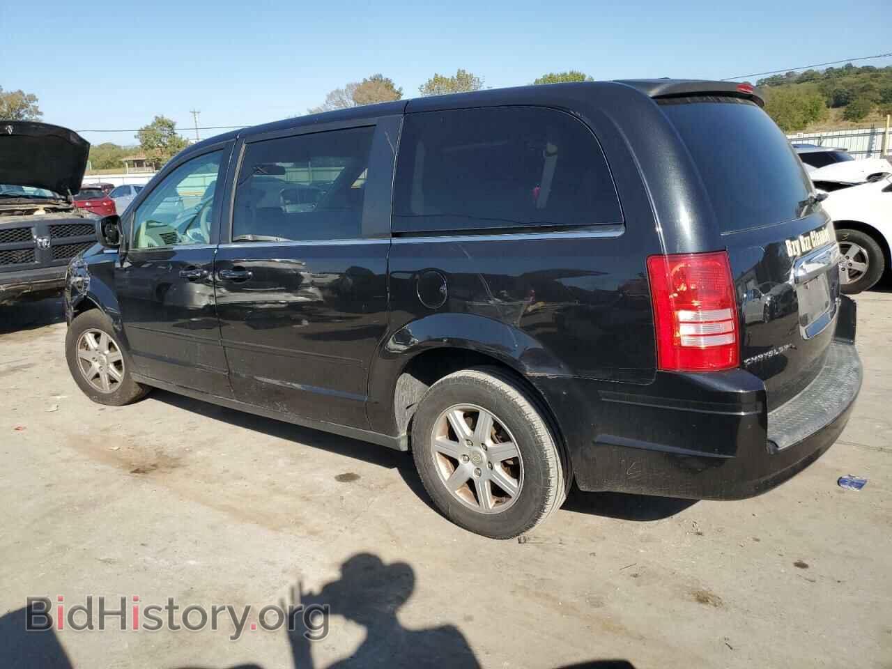 2010 CHRYSLER MINIVAN - VIN: 2A4RR2D12AR353563 - Photo 2